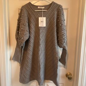Advantlook Gray Sweaterdress with puff sleeves size Medium NWT